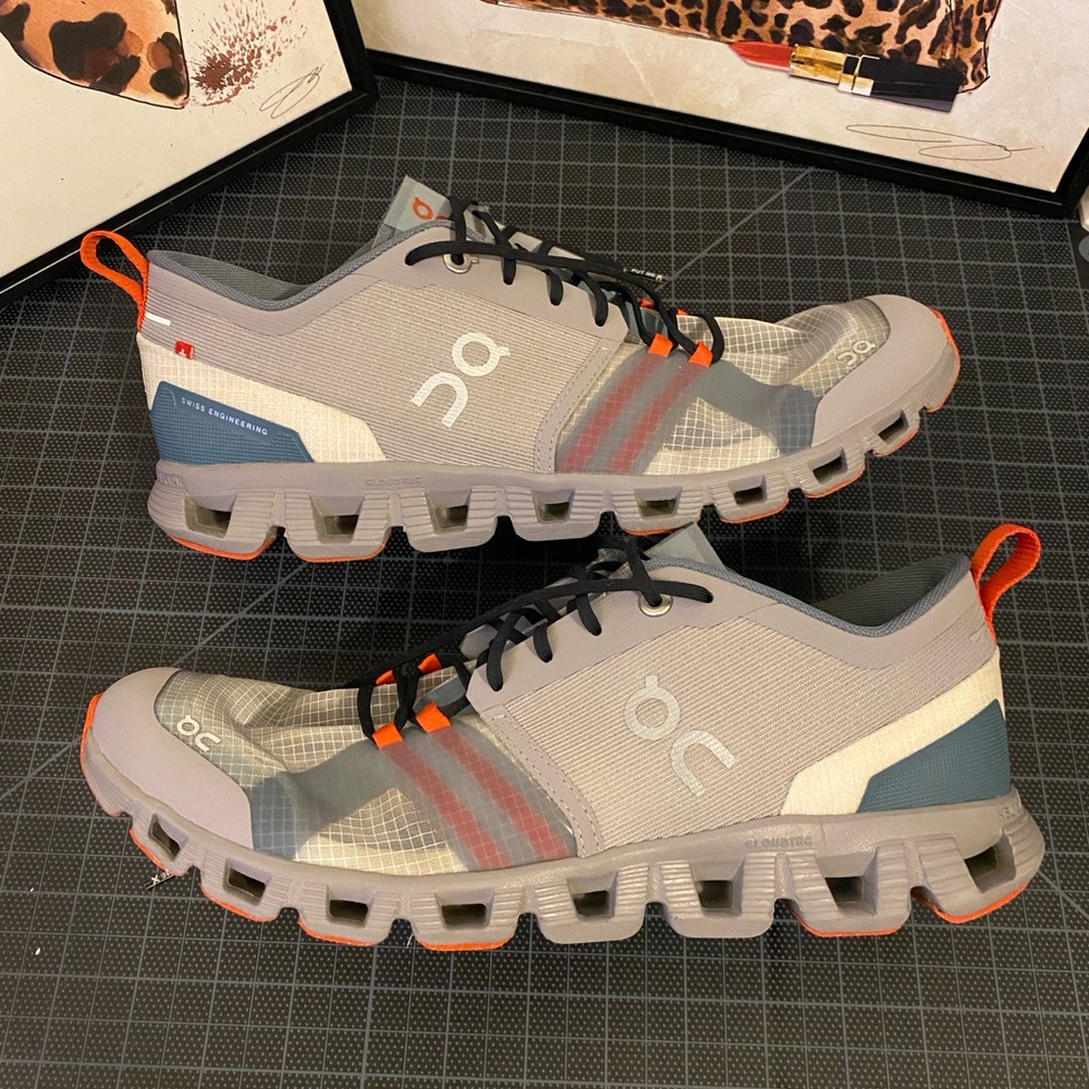 ON Cloud X Shift Alloy/Red size 10.5 - Picture 9 of 16